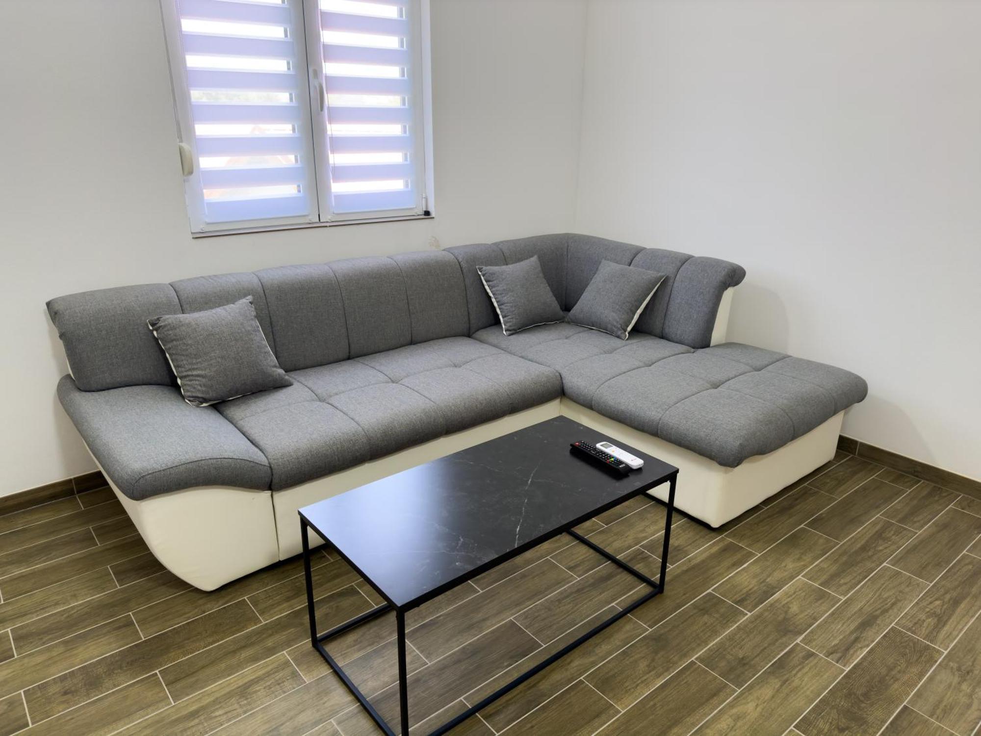 Adla Apartmani Ulcinj Exteriör bild