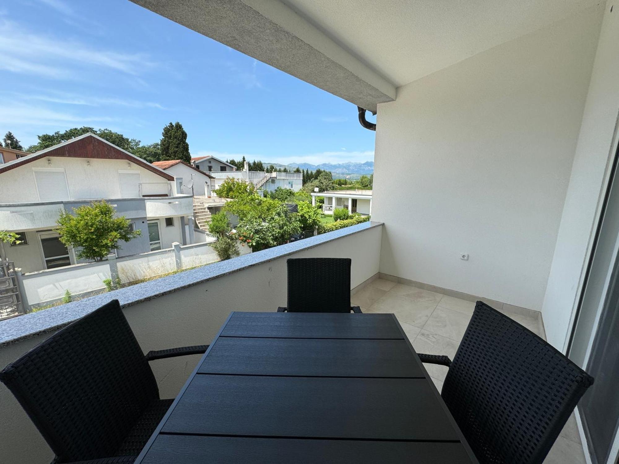 Adla Apartmani Ulcinj Exteriör bild